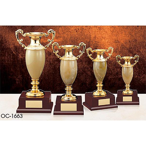 高級オニックス優勝カップ OC1663D：ペナントの付けて持ち回りに使用