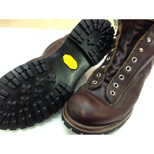 ソール交換RedWingなどのブーツに限らず、オールソールが出来るほとんどの靴にソール交換が可能です。まずはご注文後にご返信メールをお送り致します。（通常メールは1〜2日以内にお届けしております。届かない場合お客様のメールが何らかの理由で使...