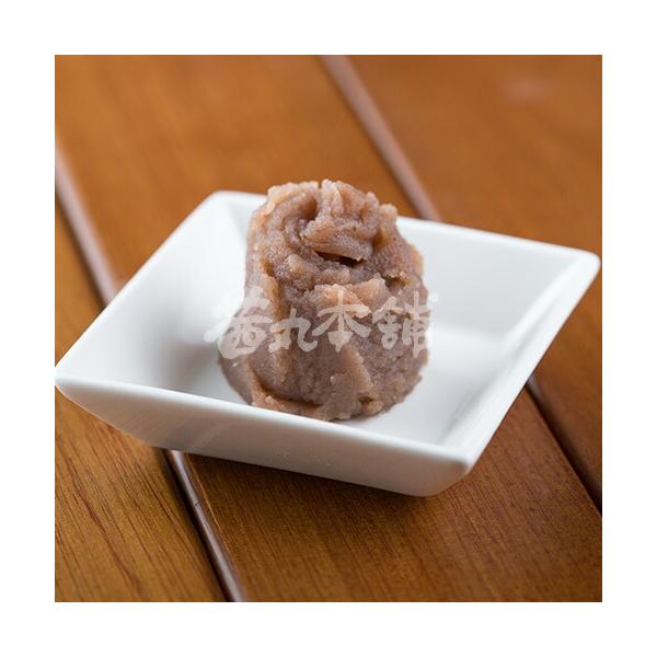 栗本来の香りをぎゅっと閉じ込めた、渋皮栗あん。渋皮栗をふんだんに使い、栗の香りをそのまま封じ込めた濃厚なあんこです。パンや洋菓子の素材としてはもちろん、生クリームと合わせてモンブランにも。お子様でも食べやすい優しい味わいで、幅広くお使いいた...