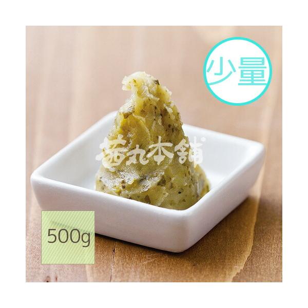 玉露茶葉の香り際立つ、上質感あふれる逸品。京都「舞妓の茶本舗」製の玉露茶葉を贅沢に白あんに練り込み、滑らかな口あたりに仕上げたあんこです。玉露の茶葉がそのまま入ることで香りが一層引き立ち、見た目にも高級感を演出。高単価の季節商品や特別なスイ...