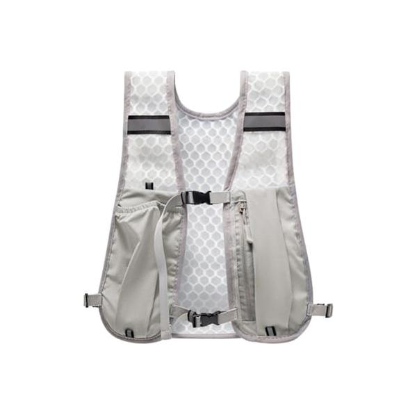 グレー/36cm×30cm/-・Color:グレー・パッケージ個数:1・多用途の水分補給と携帯電話収納: この軽量スポーツバックパックには、最大500mlのウォーターボトル専用のコンパートメントと、7インチのデバイスを収納できる携帯電話収納...