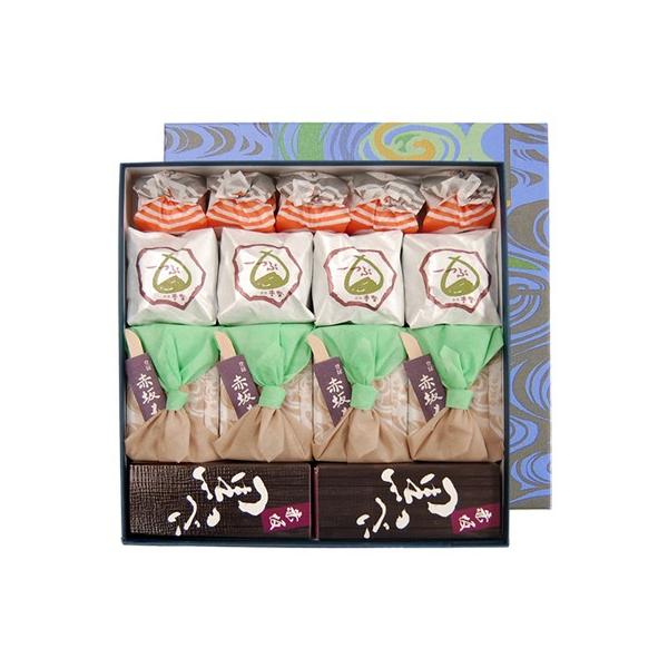 赤坂 青野 詰合せ 贈答品●とりどり × 5 => 四季「とりどり」の餡を包んだミニ饅頭です。甘さをひかえて、大変口触りの良い、一口サイズのお饅頭です。 ●ひとつぶ × 4 => 赤坂青野は、栗本来の美味しさは、丸一粒食べる事に...