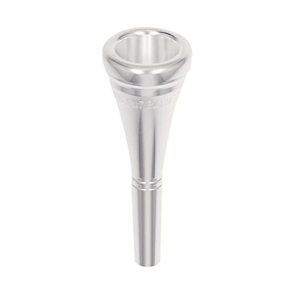 【商品概要】小さいマウスピース。あまり力を使わない、弱い唇に向く。直径 16.15mmカップの深さ M (普通)リムの厚さ N (狭い)【商品説明】説明世界中のプロフェッショナルら初心者まで最もよく使われています。貧弱な楽器をレベルアップさ...