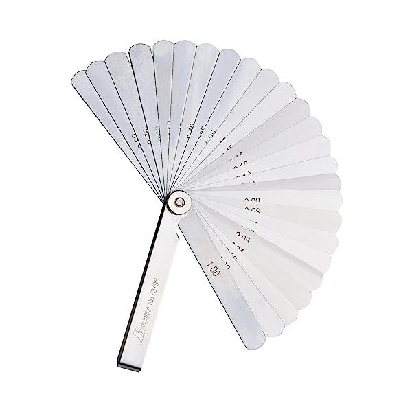 【商品概要】梱包サイズ:5.0 x 10.0 x 20.0 cm色: シルバー素材: 炭素鋼【商品説明】●用途にあわせて豊富な種類の長さとリーフをそろえたシックネスゲージです。●リーフ止めネジを外すことで、リーフの取り外しができます。【商品...