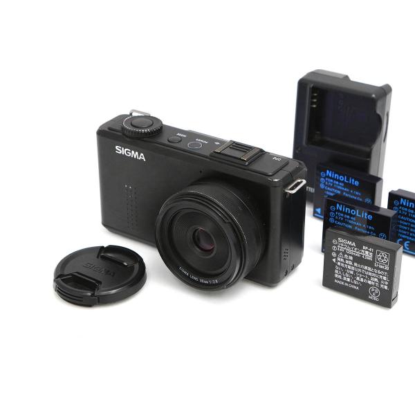 DPシリーズ 【全額返金保証】並品｜シグマ DP2 Merrill CA01-B917-2Q2A