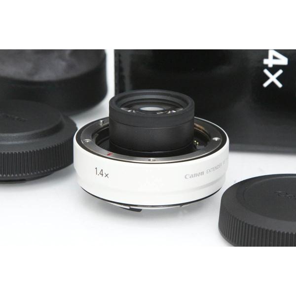 ■商品名キヤノン エクステンダー RF1.4x■状態極美品[外観]目立つダメージや使用感など無くきれいな状態です。[光学]わずかな微細チリのみでくもりやカビなど無くきれいな状態です。[動作]基本動作に異常は無く動作良好です。■付属品フロント...