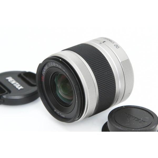 ■商品名ペンタックス PENTAX-02 STANDARD ZOOM シルバー■状態並品[外観]全体的に使用に伴うスレや傷があります。[光学]チリの混入及び、薄いくもりが発生しております。[動作]基本動作に異常は無く動作良好です。スタッフコ...