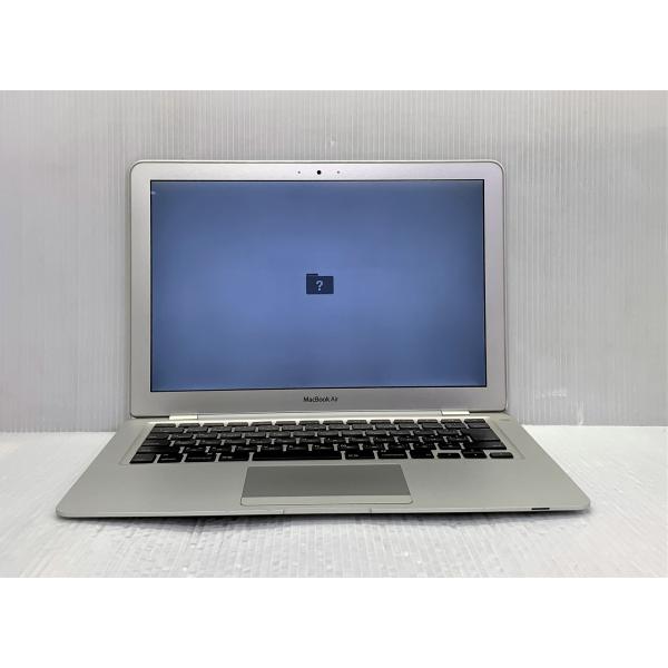 [仕様]●CPU：Core 2 Duo 2.13GHz●メモリ：2GB●内蔵ストレージ：128GB SSD●液晶：13.3インチワイドディスプレイ (1280x800)●グラフィック：NVIDIA GeForce 9400M 256MB●通...