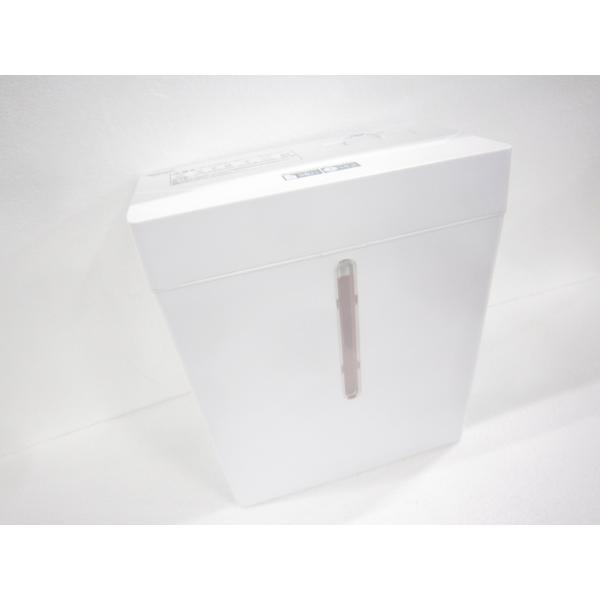 裁断形状 マイクロカット最大裁断枚数 3枚ダストボックス容量 12リットル付属品なし商品情報●こちらは展示使用品になります。中古品としての販売のためメーカー保証はございません。●展示使用による使用感があります。●商品到着後1ヶ月以内の不良に...