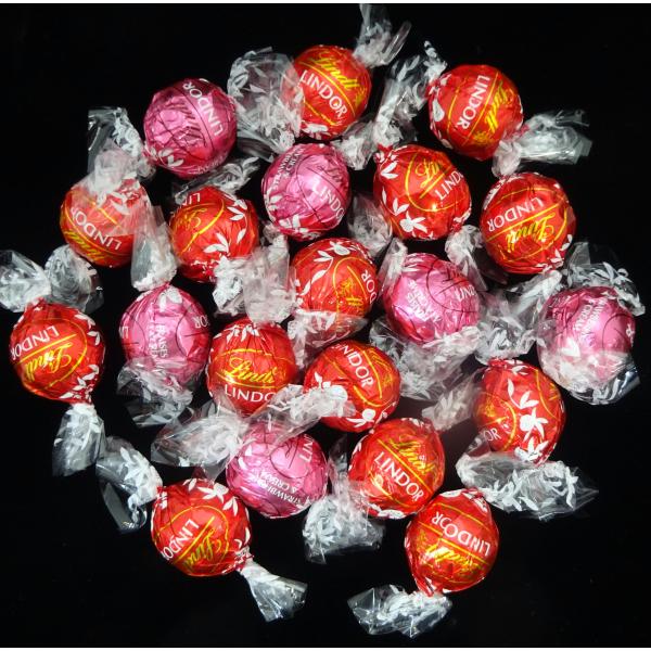 20個 リンツ (Lindt) チョコレート リンドール 2種類アソート ミルク14個　ストロベリー6個 詰め合わせ 合計20個 個包装20個にて限定品