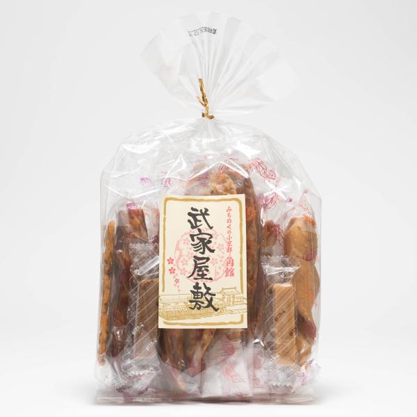 お得な駄菓子詰め合わせ！人気の７種類のお菓子を1パックにしました。黒糖がけ落葉・落葉・黒蜜がけうす葉・白蜜がけうす葉　各2個黒糖きなこ棒・きなこ棒・ぴり辛かりんとう　各1個７種類11本入■社名：有限会社 ゆかり堂製菓■容量：11本■賞味期限...