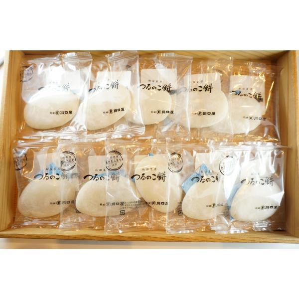 秋田県産「あきたこまち」を使用したほんのりと甘いお餅。粘りが強い「あきたこまち」のもっちり感が喜ばれています。地域によっては「すあま」と呼ぶ方も。【名称】和菓子【原材料名】うるち米（秋田県産あきたこまち）、砂糖、澱粉/酵素、乳化剤、（一部に...