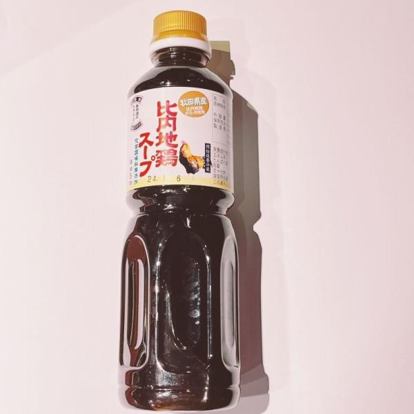 使い道が多い！比内地鶏の濃縮スープ。きりたんぽ鍋だけじゃない万能調味料です。【名称】スープ（希釈用）【原材料名】しょうゆ（小麦・大豆を含む、国内製造）、食塩、米発酵調料、鶏がら、鶏肉、酵母エキス【内容量】500ｍｌ【保存方法】直射日光を避け...