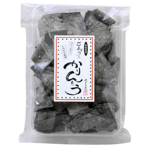 稲庭うどん職人が極限まで薄く伸ばして高温で「カリっと！サクッと！」飽きない味で揚げたかりんとうですたっぷりの黒ごまを使用し、ミネラル豊富な岩塩と絡めた上品な味わいは、男性でも一袋ペロリといけちゃう絶妙な味付けと食感ですしかも職人手作りでこの...