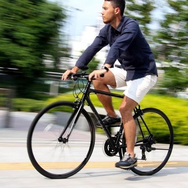 上品 クロスバイク 700c 約28インチ ブラック 黒 シマノ21段変速 Venus ビーナス 重さ11 2kg Cac021 軽量 アルミフレーム