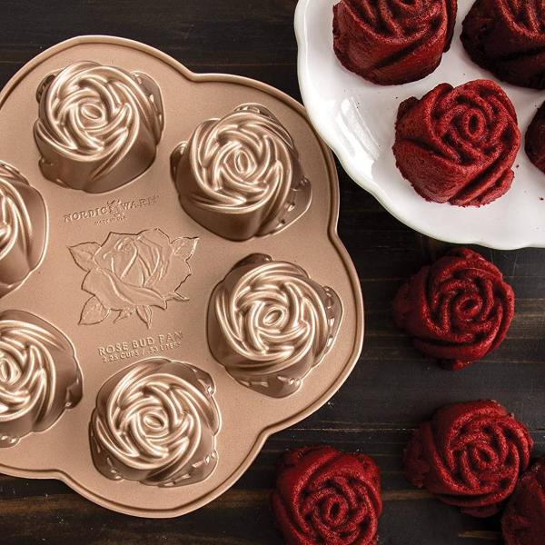 Nordic Ware バラ型　焼き型 12個分 Nordic Ware からのNordic Ware バラの焼き型 - NordicNest.jp