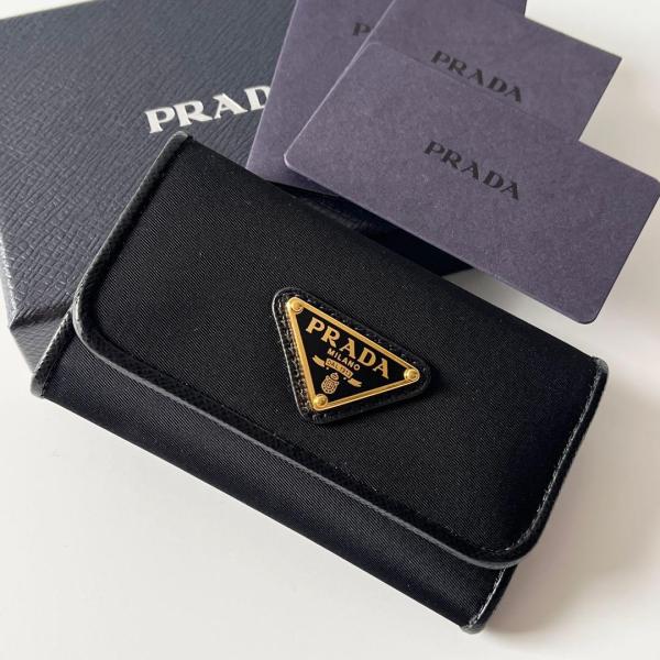 PRADA（プラダ） 6連キーケース ナイロン サフィアーノレザー ブラック