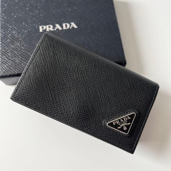 PRADA（プラダ） カードケース トライアングルロゴ サフィアーノレザー