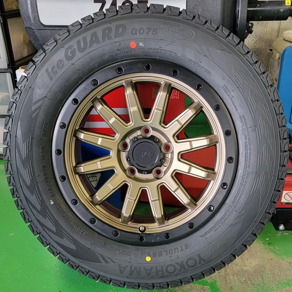 iceGUARD G075 スタッドレス215/70R16インチ ホイール付き iceGUARD G075 スタッドレス215/70R16インチ ホイール付き