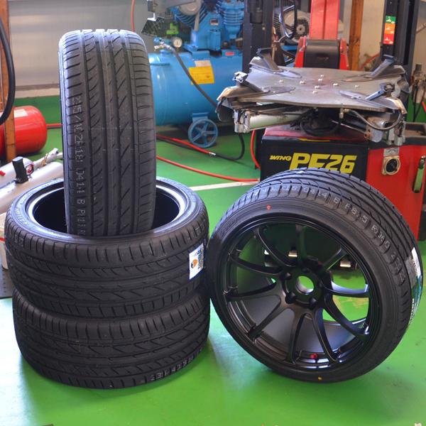 Str Racing マットブラック 18インチ 8 5j 0 10j 10 海外製 タイヤ F 225 40r18 R 225 40r18 コンケーブ Str Mb18 Tokusen 4 アラジンホイールズ 通販 Yahoo ショッピング