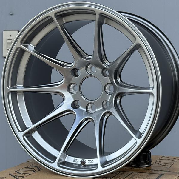 在庫限り 人気商品 新品 15×8.25J ±0 PCD 100 114.3 4穴 15インチ