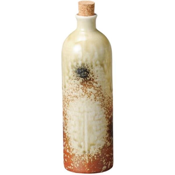 原材料にラジウム鉱石を使用した陶器でできており、マイナスイオン効果と遠赤効果のW効果で、焼酎がまろやかにおいしくなります。焼酎、泡盛、ブランデーなどの蒸留酒は、陶器のカメで保存することで、遠赤外線効果によってとてもまろやかな味わいになります...