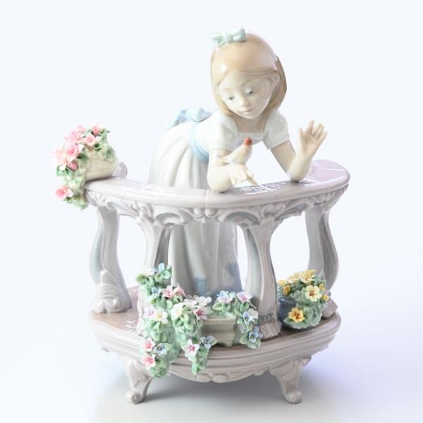 LLADRO リヤドロ バルコニーの朝 フィギュア 人形 女性 女の子 LLADRO リヤドロ バルコニーの朝 フィギュア 人形 女性 女の子