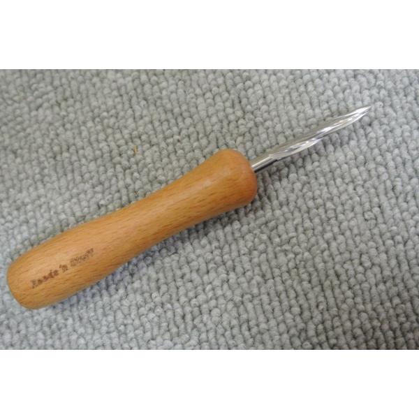 ドイツ・リーズンスタッフ社製のスパイラルタイプのバスーン用リーマーです。リードの根元をきれいに丸く削る道具です。