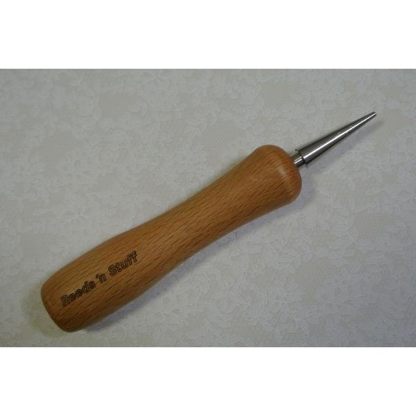 Fgアンチクラックマンドレルリーズンスタッフ社製　リード製作用のマンドレルです。先端が細くなっていてリードを丸くする際に上まで割れにくいです