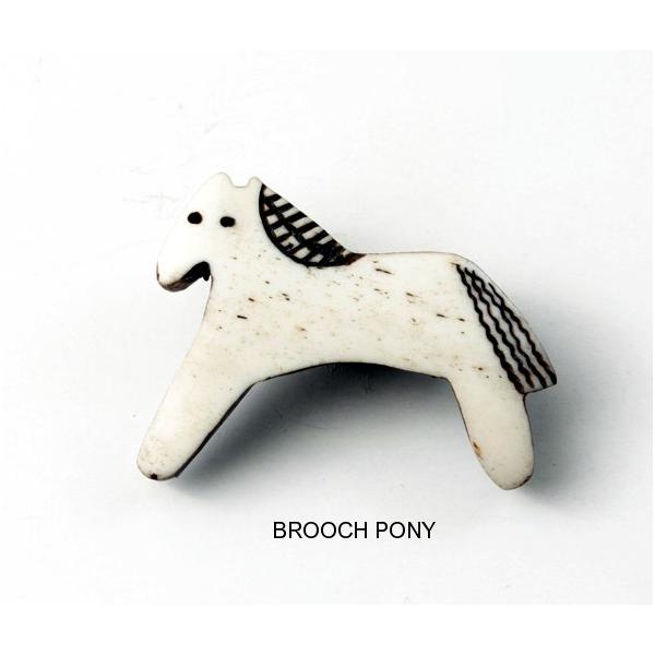 ��BROOCH PONY (���[���֑�������)�y�A���X�̎��ԁz��