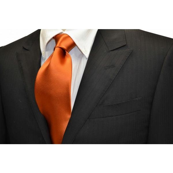 無地（シルクサテン）/テラコッタ（明るいレンガ色の様なオレンジ