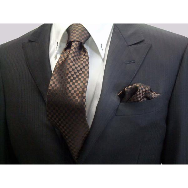 ブラウン（茶）×ブラック市松模様ネクタイ＆ポケットチーフセット