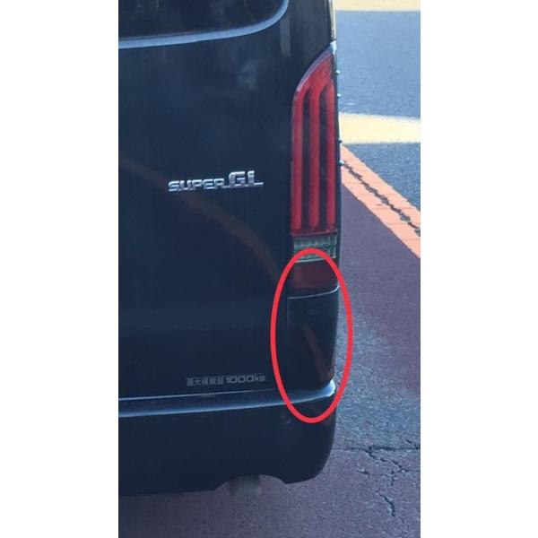 トヨタ（TOYOTA） △ 新品トヨタ 純正 200系 ハイエース 右 リア