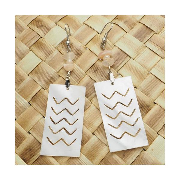 nCAANZT[ VFsAXƃCO ^pfUCԂ牺傫߃^Cv