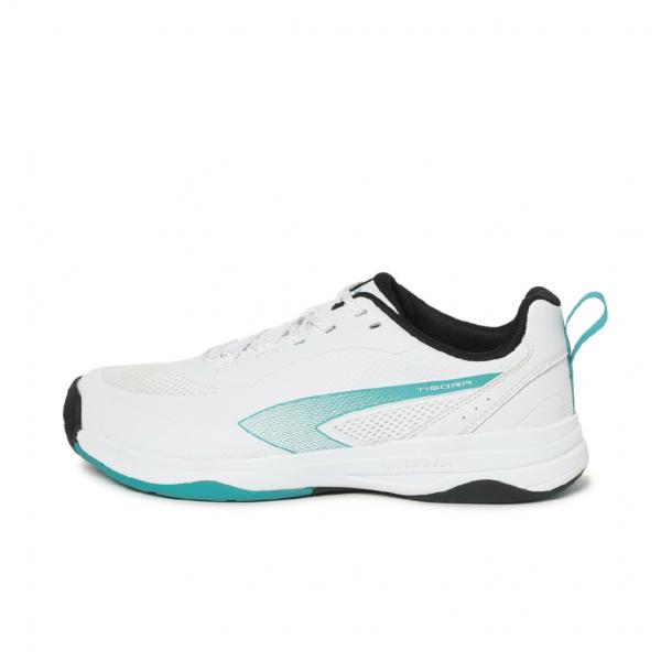 ◇打球に追いつく一歩が踏めるテニスシューズ◇幅広で足の指を広げて踏みしめ、次の一歩を素早く出せる。ワイドソールでスイング時も地面をとらえ、安定してスイングできる!◇(公財)日本ソフトテニス連盟公認◇ワイド設計でゆったり快適。しっかり踏ん張れ...