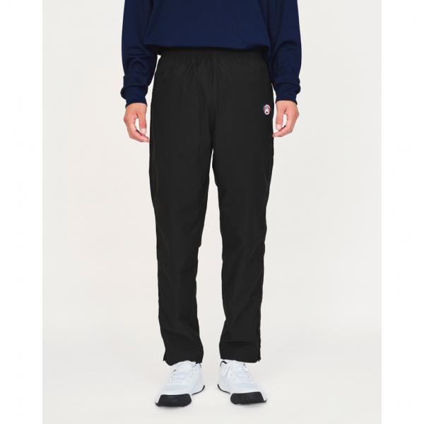 ◇クラシックな「BEAMS DESIGN RACKET CLUB」グラフィックが特徴のテニスコレクション。ライトストレッチツイル生地・ウエストドローコード■カラー:ブラック■素材:ポリエステル 100%■サイズ:S:ウエスト/71~77cm...