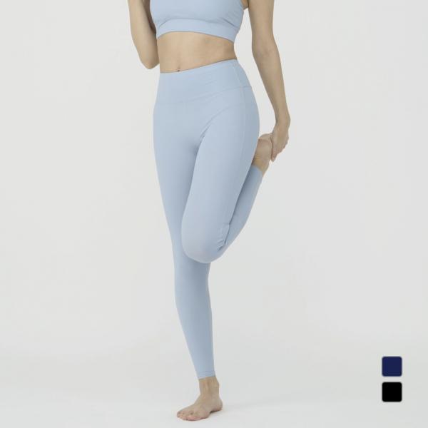 ◇アイクールロングタイツコンプレッションインナー体の動きに迅速に反応するストレッチ素材を使用し、適度な着圧感。 接触冷感機能付きのアイクール素材を使用し、涼感機能+遮熱機能で汗をかいてもひんやり快適にスポーツシーンをサポートします。 吸汗速...