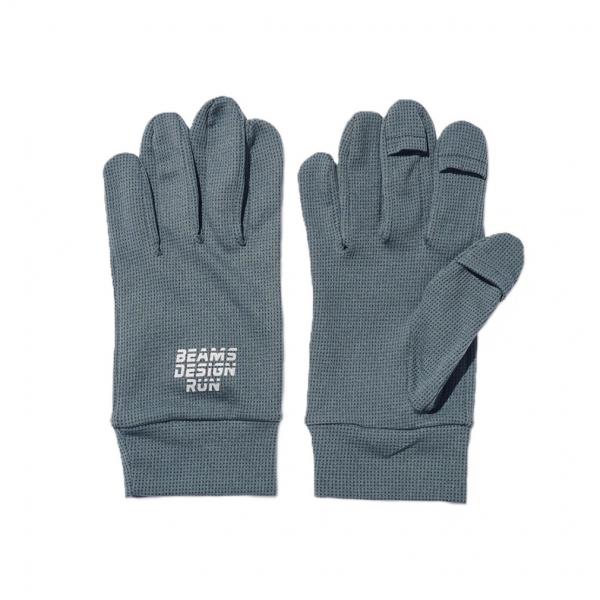 ◇通気と保温のバランスが良い薄手ドライワッフル生地を使用◇親指・人差し指・中指の先が出せる仕様になっており、装着したままでスマホの操作をしたり靴紐を結んだりすることが可能◇ニューランニンググラフィックはリフレクター仕様■カラー:グレー■サイ...