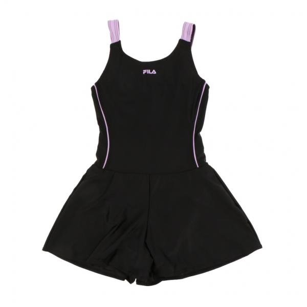 ◇FILAの可愛いスクール水着です。キュロット（ショートパンツ）一体型でヒップラインのカバーが可能です。◇一体型ワンピースなので水中での捲れを気にせずにプールを楽しめます。胸元、クロッチ部分に裏地がついています。◇140〜170サイズの水着...