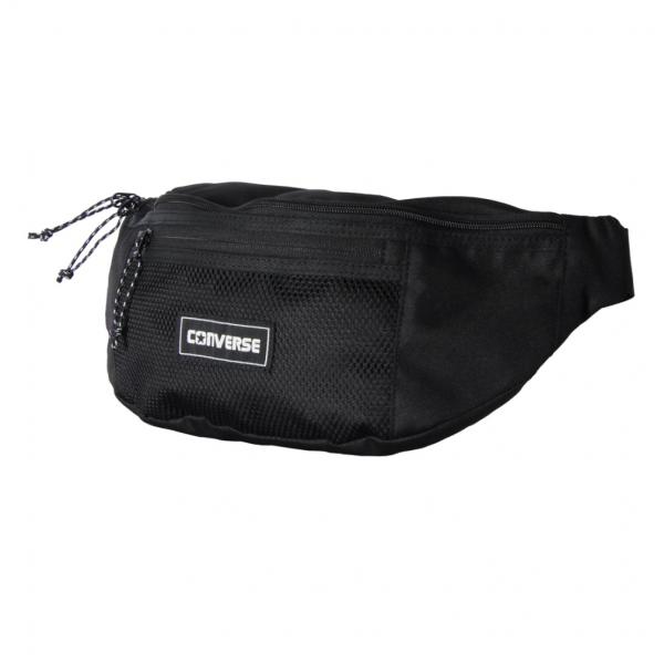 ◇ウエストポーチやボディバッグなどマルチな使い方が可能なバッグ。 メインポケットは開口が大きく中に物が入れやすくなっており、フロントポケットは中身が見やすいメッシュ仕様。 背面のクッション部分にはシェブロン＆スターロゴステッチが施されていま...