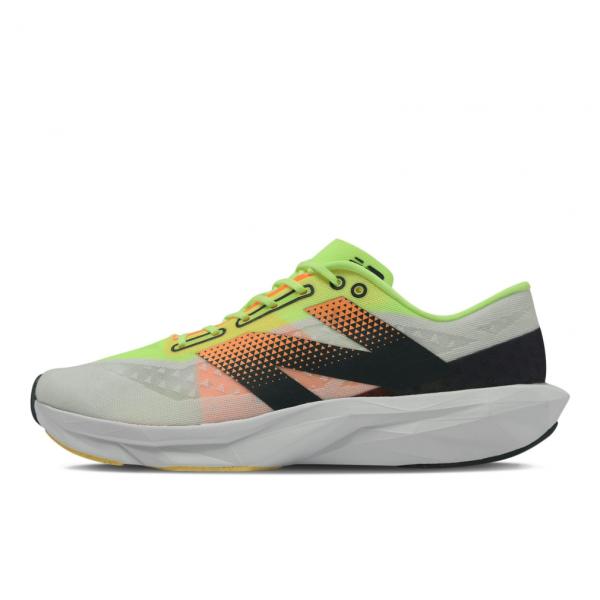 美品　FuelCell Pvlse v1 MFCNPBM NEW BALANCE FUELCELL PVLSE V1 - MEN - Le Coureur