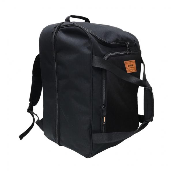 ◇オールインワンの大容量バッグ◇飛行機・バスなどのツアーに最適■カラー：BLACK(1001)■内容量：1個■重量：1050g■サイズ(W×D×H)：10×59×40cm■生産国：中国※ブランドやシリーズによっては甲高や幅等小さめに作られて...