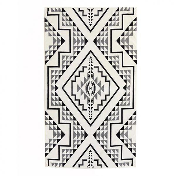 PENDLETON（ペンドルトン） Oversize Jacquard Towel 19373185 974
