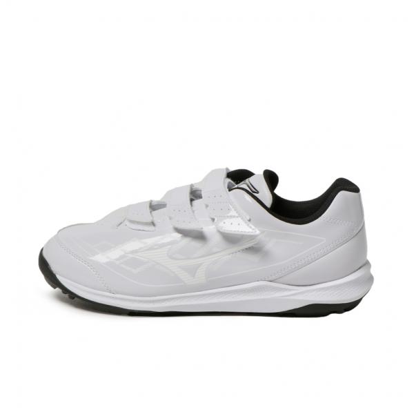 ◇グリップ力と足への優しさを追求。クッションレボシリーズの野球専用トレシュー。◇インソール:BBインソール(取り外し可)◇EGソール◇アナトミカルラスト◇MIZUNO ENERZY◇ワイド※アッパー本体裏地のテキスタイルに90%以上のリサイ...