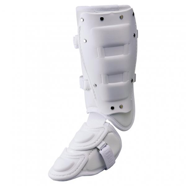 ◇フットガードと言えばコレ。王道のフットガードが新パッケージでリニューアル。◇従来のPP袋から二次利用できるメッシュ袋に変更。廃棄物の削減に貢献。◇サイズ:スネ部高さ×約23cm◇専用パッケージ◇高校野球ルール対応モデル■カラー(メーカー表...