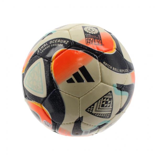 @アディダスフィナーレ20-21 リーグ ルシアーダ　検定球 5号球 Amazon | アディダス(adidas) サッカーボール 5号球 フィナーレ