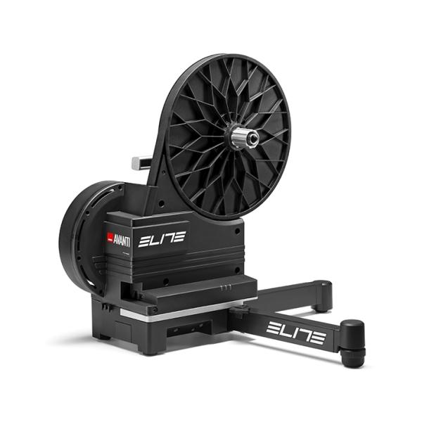 AVANTIはスマート・トレーナーの新たなベンチマークとなり、没入感あふれる魅力的な体験と、先進の機能をシームレスに組み合わせ、自宅やその他の環境でもサイクリングの目標を達成し、効率的で楽しくパフォーマンスを向上させることができます。ユーザ...