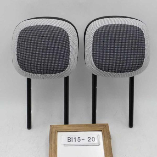 平成29年 ルノー トゥインゴ AHH4B 純正 リアヘッドレスト 左右セット