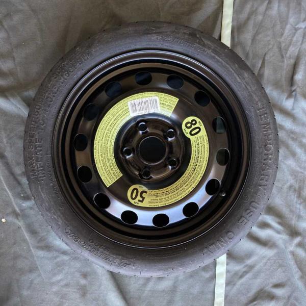 125/70 R18 スペアタイヤ（ゴルフⅤに搭載されていたもの） 125/70 R18 スペアタイヤ（ゴルフⅤに搭載されていたもの） 125