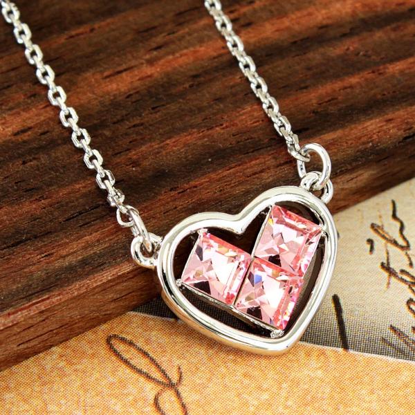 スワロフスキー ネックレス ハート クリスタルの人気商品 通販 価格比較 価格 Com